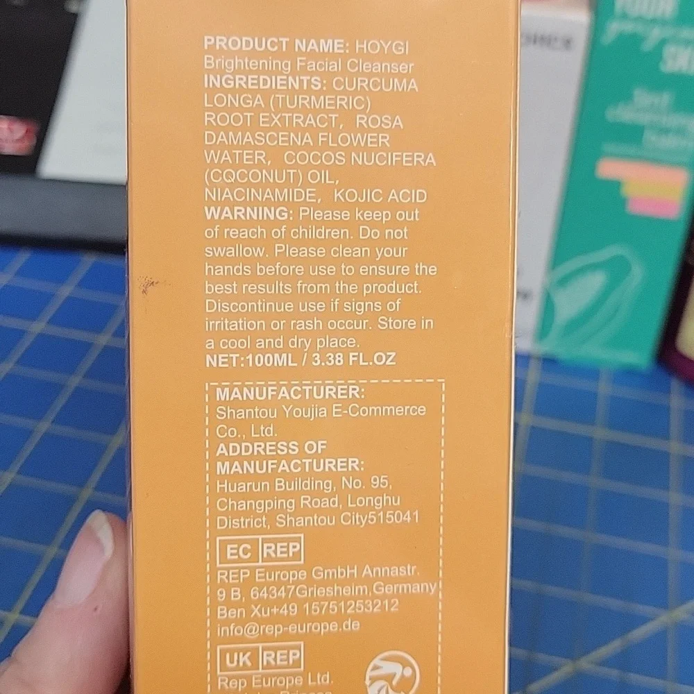Hoygi Brightening Facial Cleanser 100ml New Sealed Box